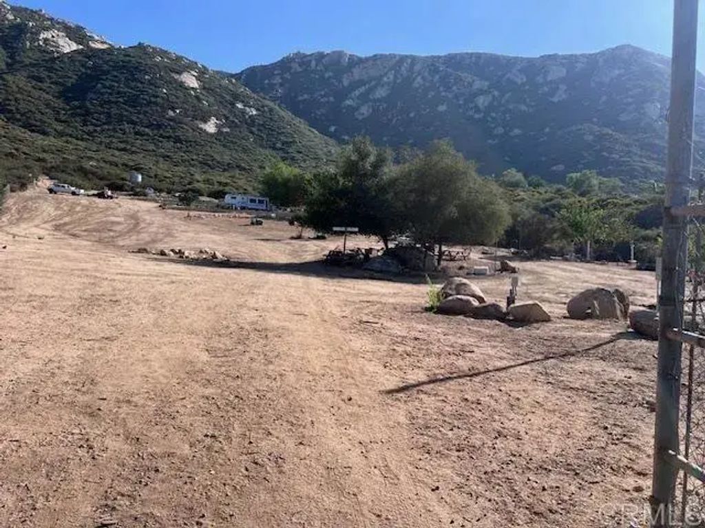 2526 Forest Park Rd, Jamul