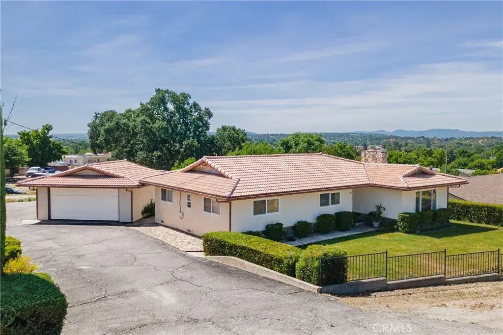 726 N Trigo Ln, Paso Robles