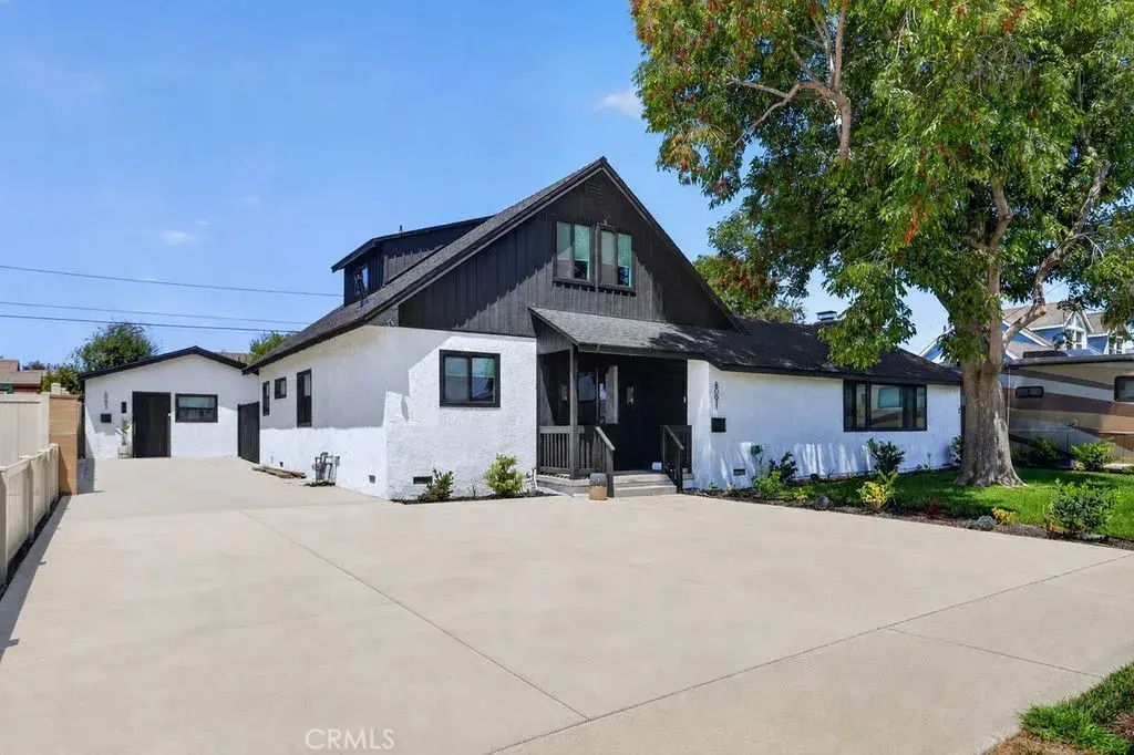 6091 Navajo, Westminster