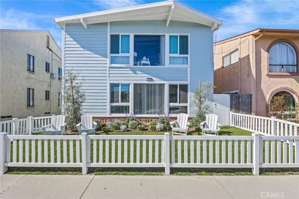 225 Argonne Avenue 2, Long Beach