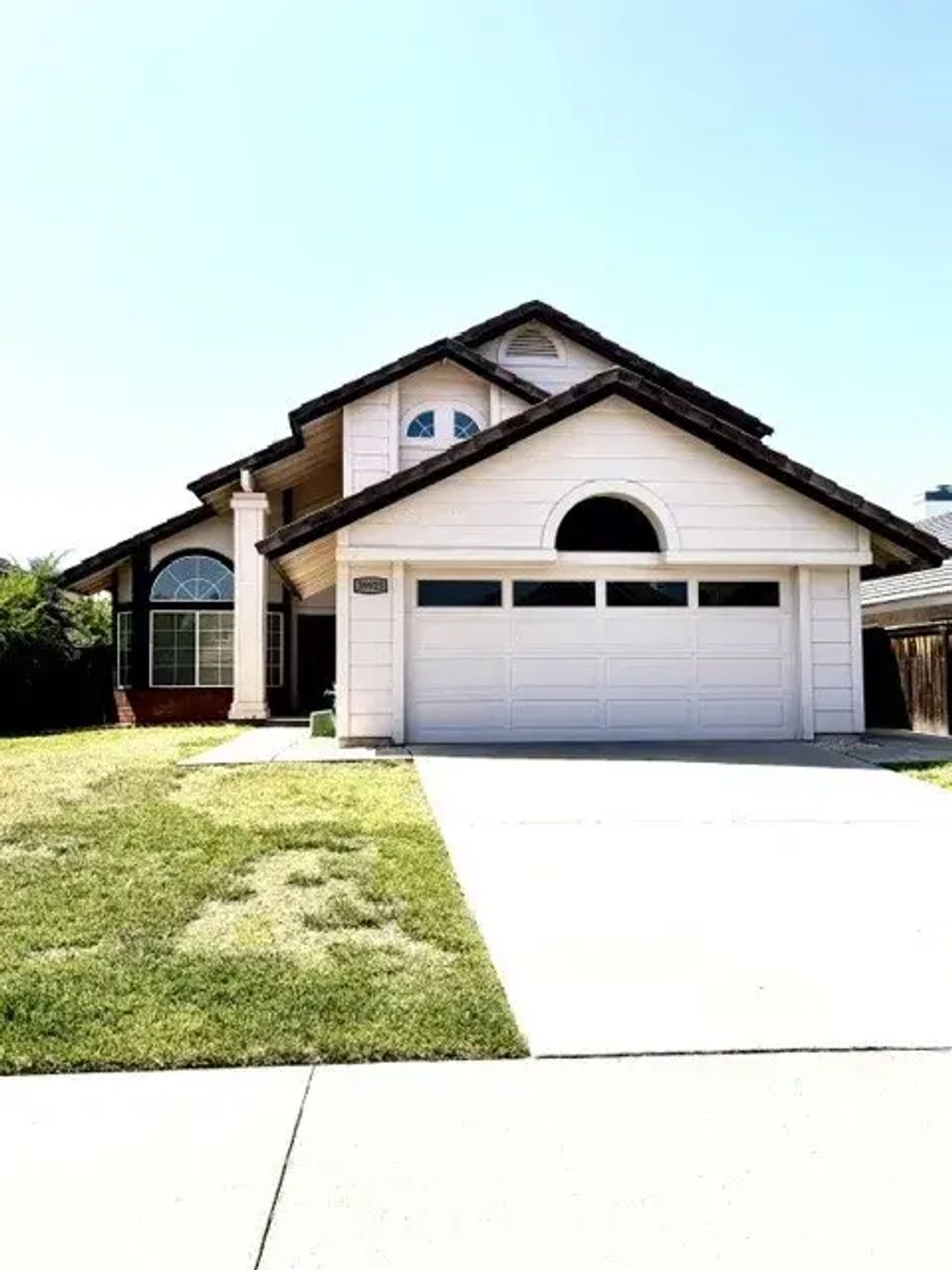 39925 Falcon Way, Murrieta