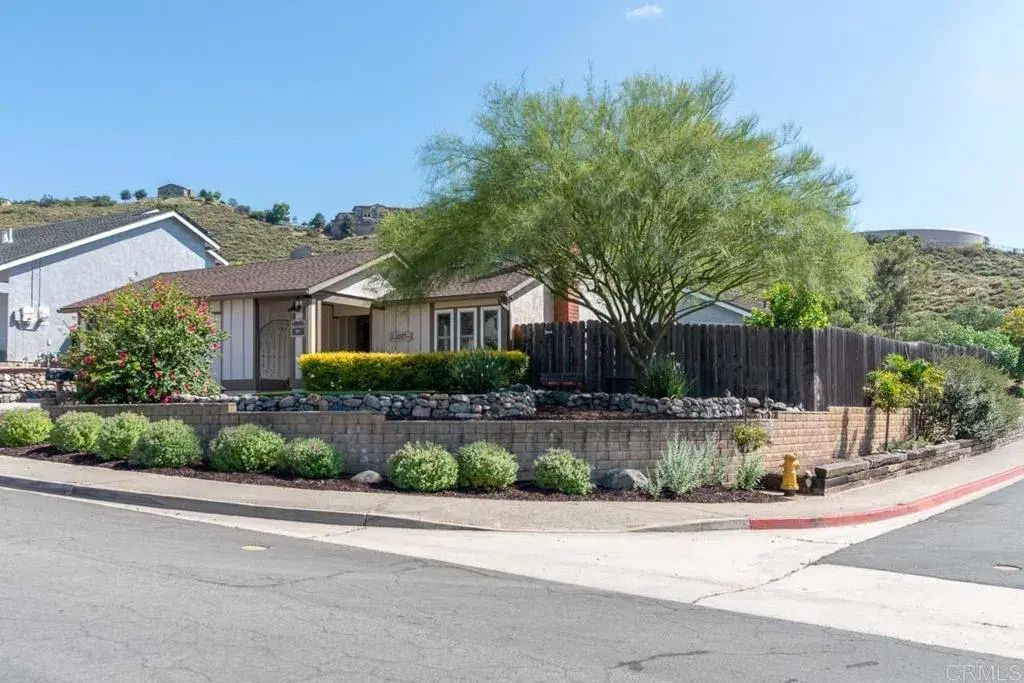 11007 Crystal Springs Rd, Santee