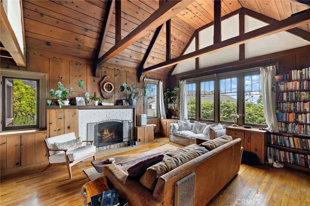 1560 Galen Drive, Laguna Beach
