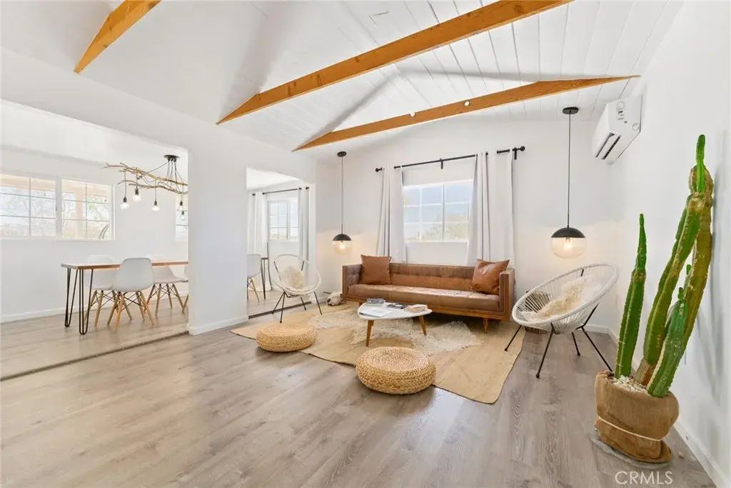 290 Bluegrass Road, 29 Palms