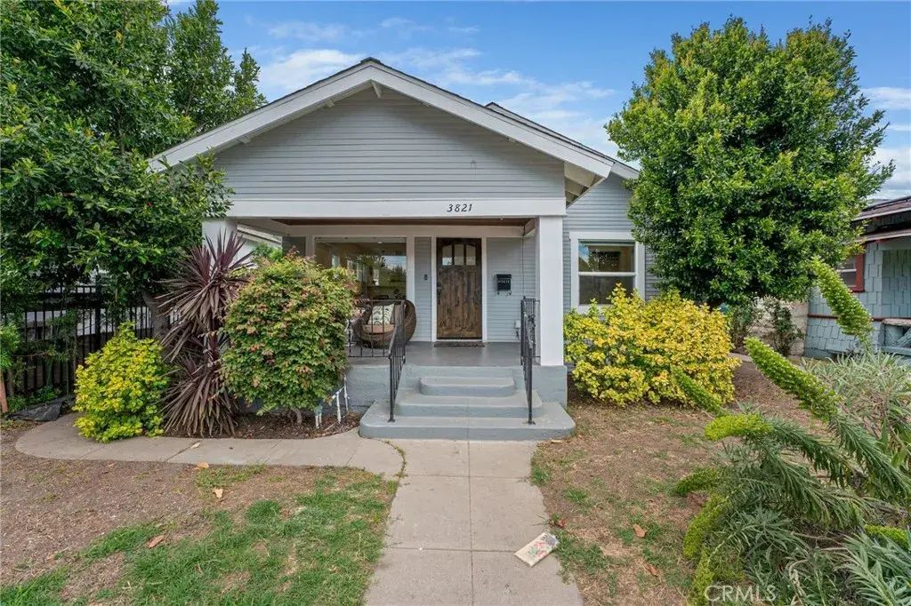 3821 S Hobart Boulevard, Los Angeles