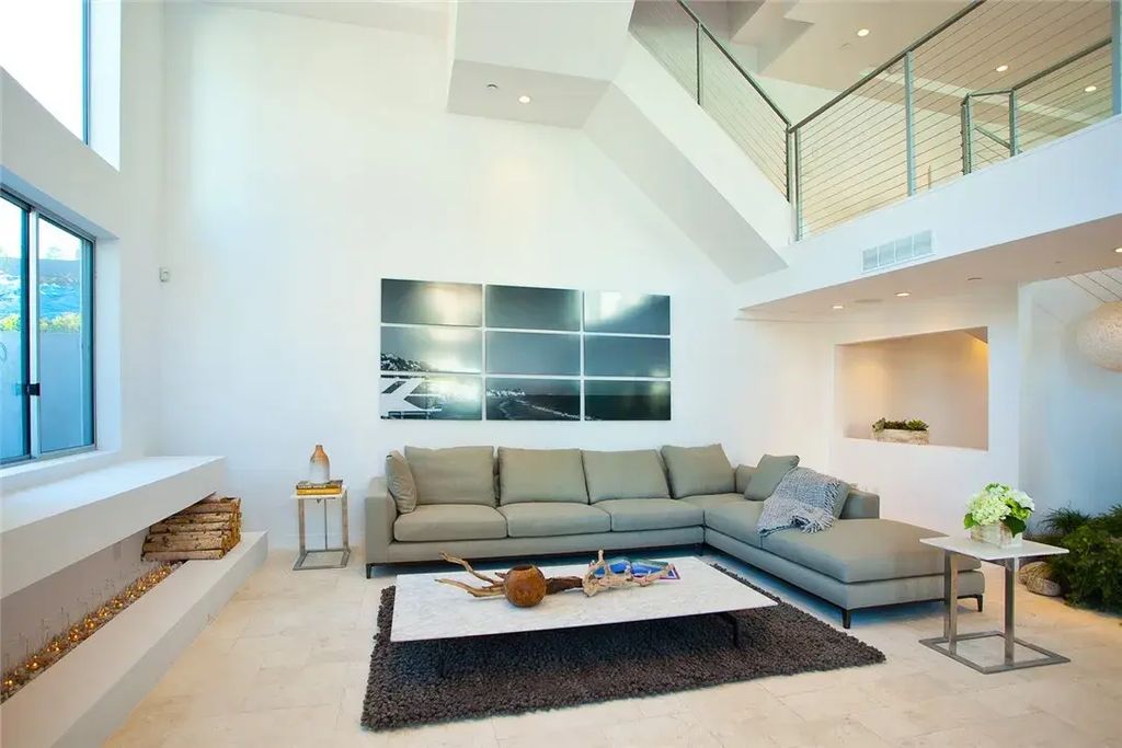 914 5th Street C, Santa Monica