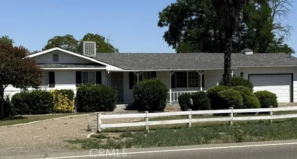 3746 N Gardner, Merced