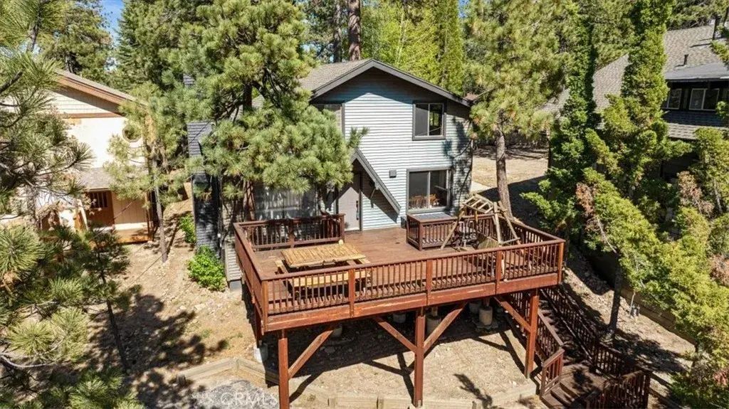 769 Lowe Drive, Big Bear Lake