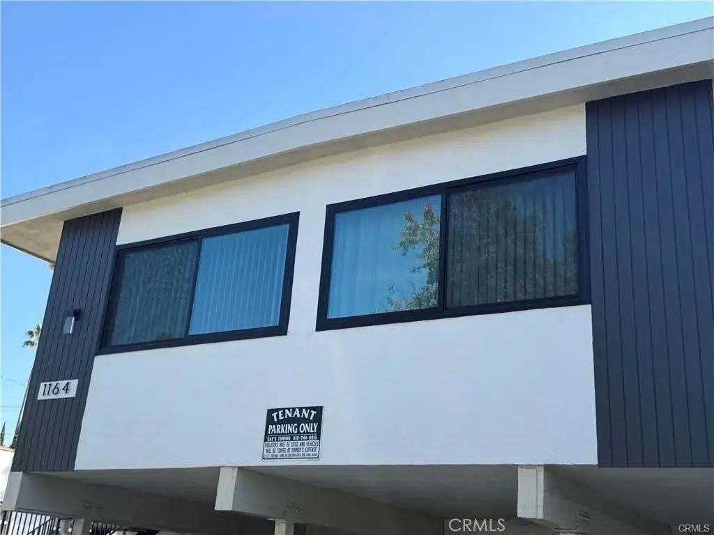 1164 Irving Avenue A, Glendale