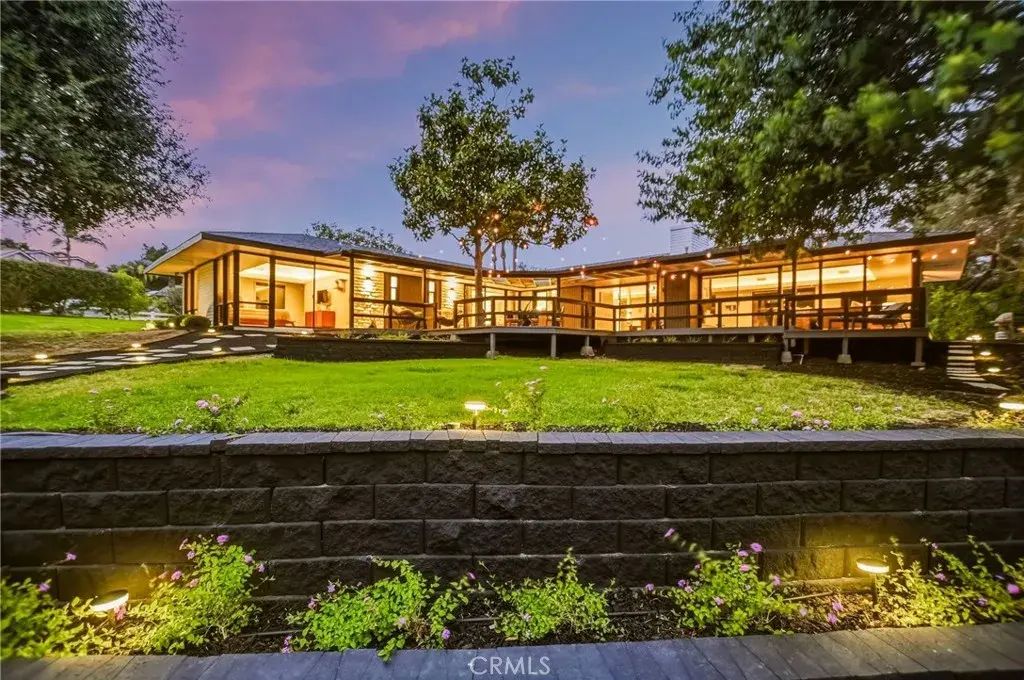 224 Tumble Creek, Fallbrook