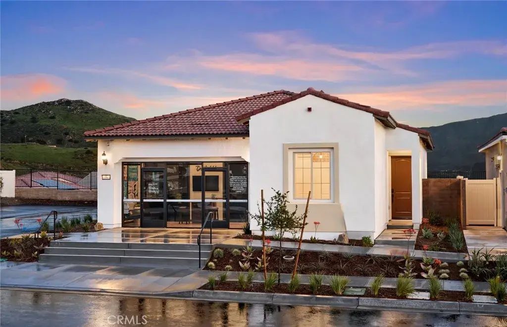 23676 Shoal Drive, Corona