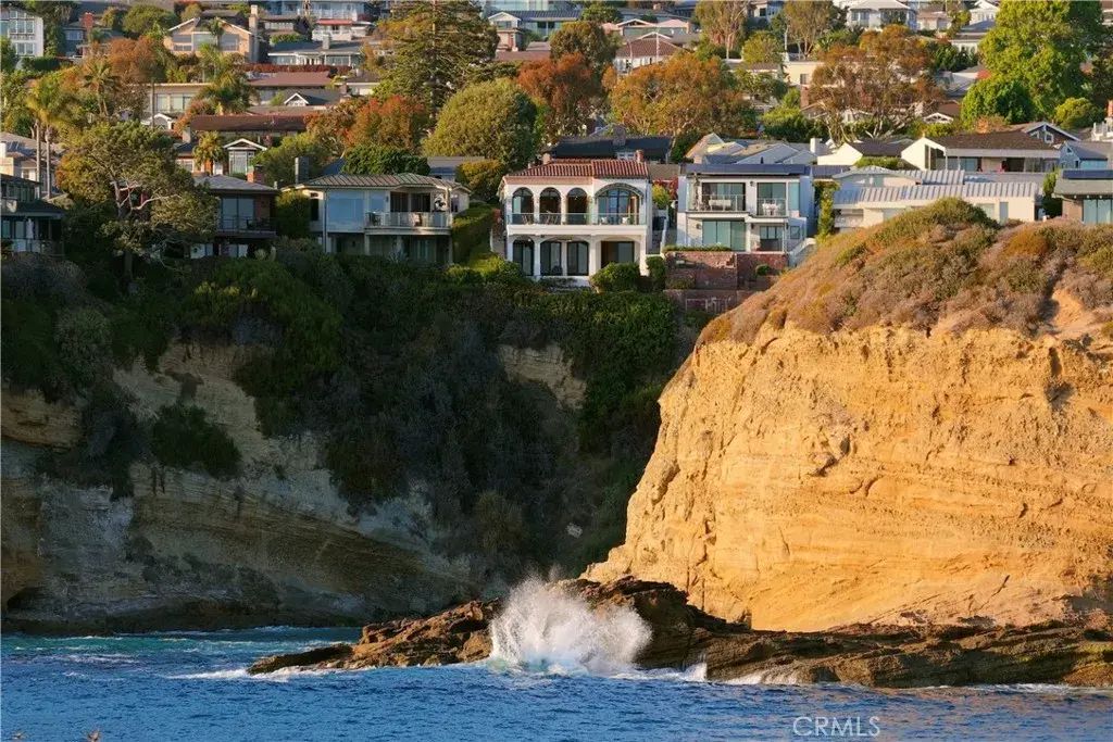 10 S La Senda, Laguna Beach