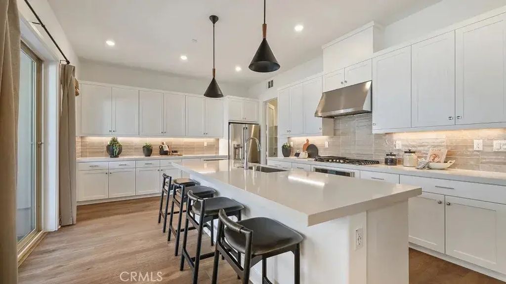 795 Walnut Terrace, Montebello