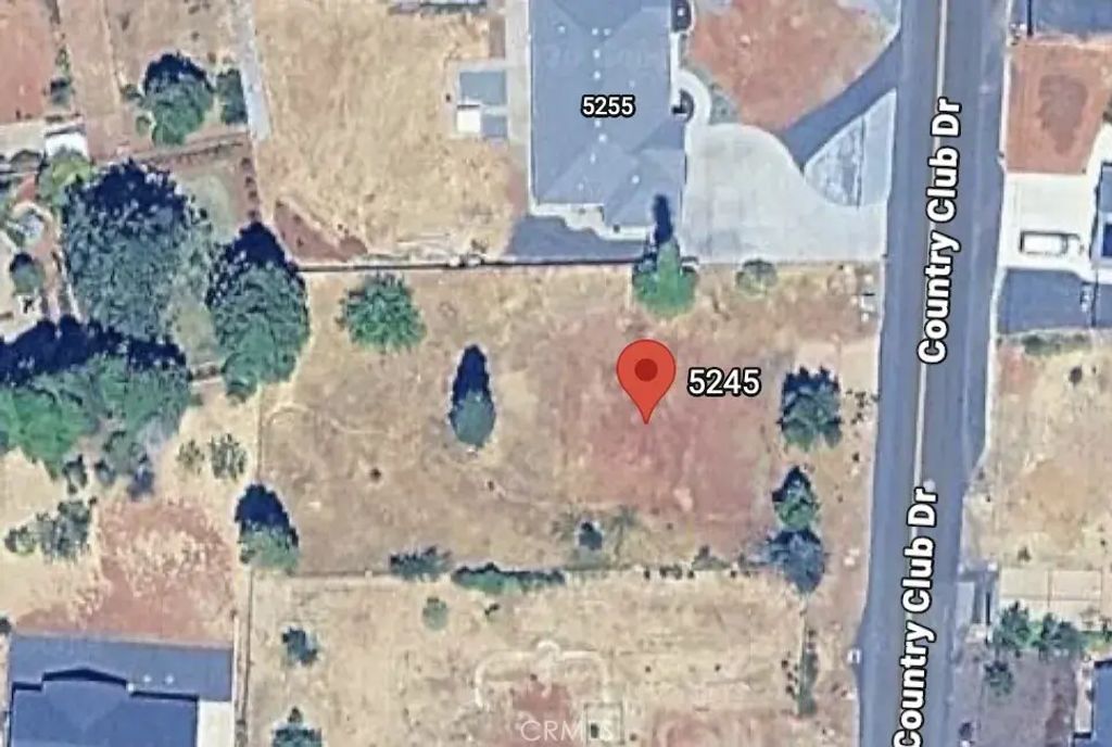 5245 Country Club, Paradise