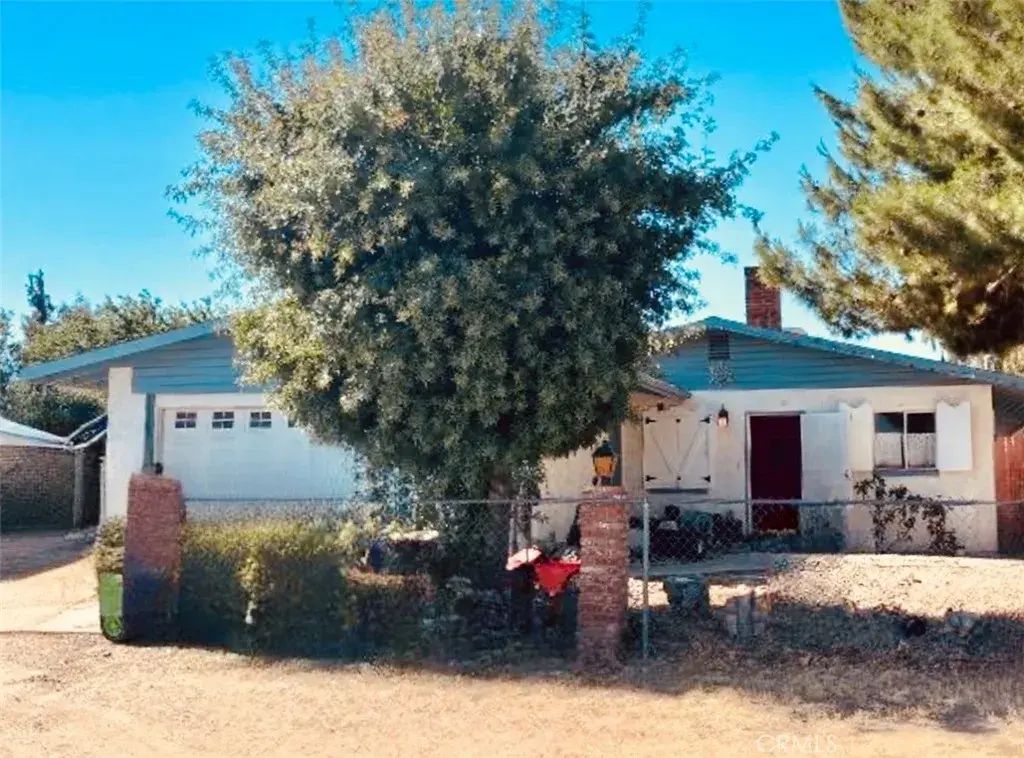 4524 W Avenue M10, Lancaster