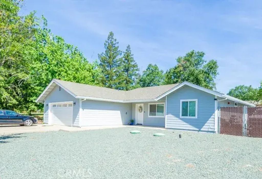 1483 E Dottie, Paradise