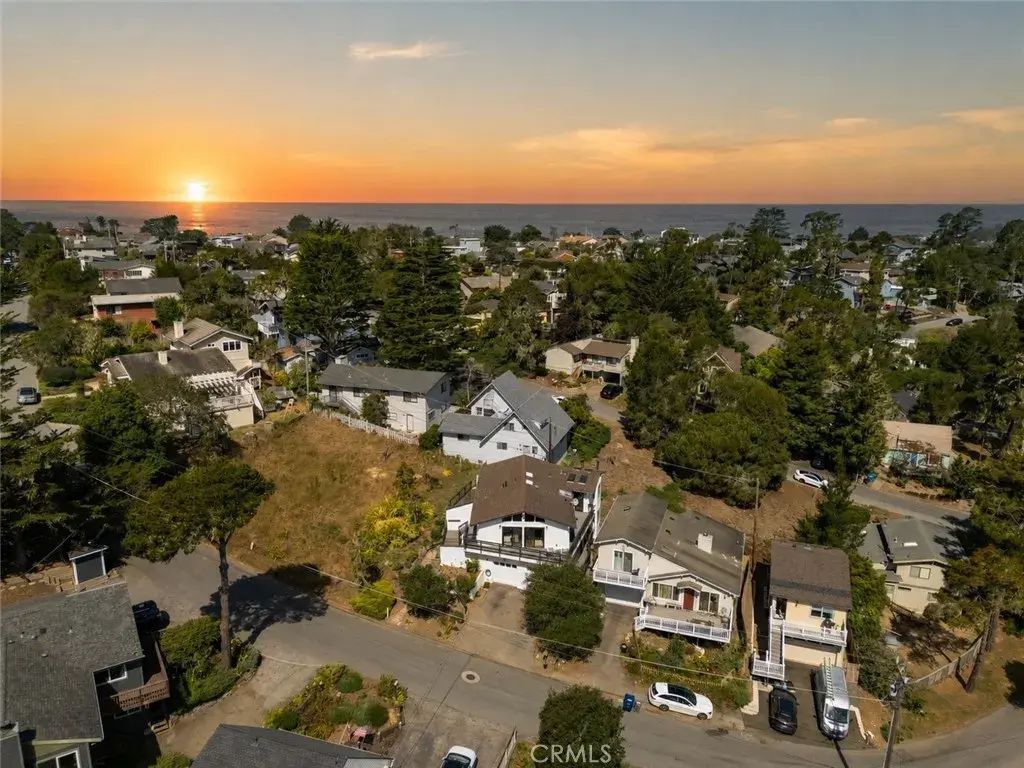 675 Huntington, Cambria