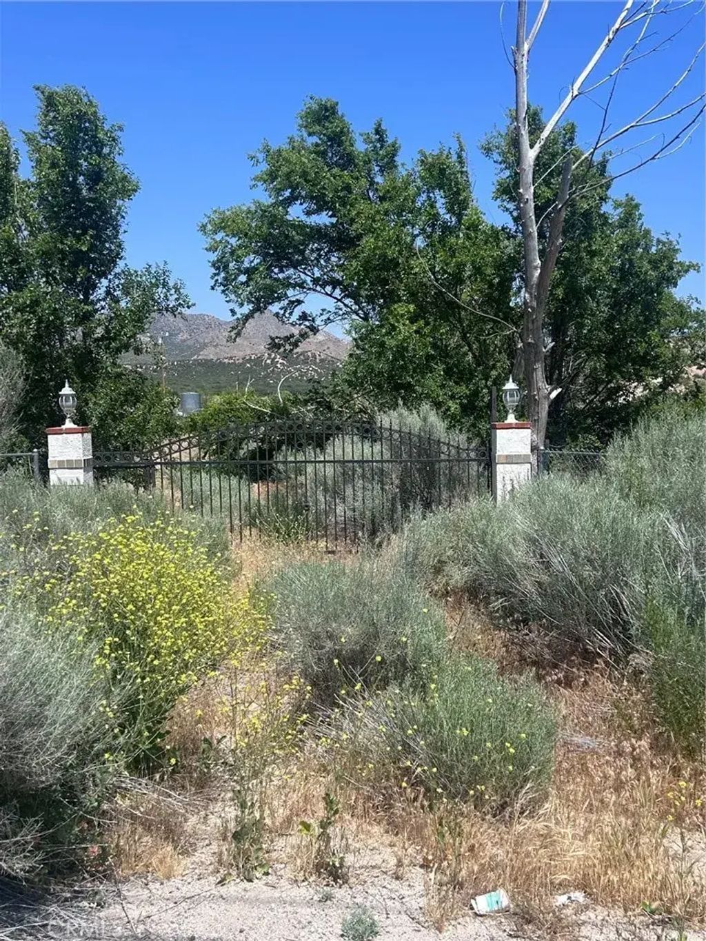 5065 Us Highway 138, Phelan