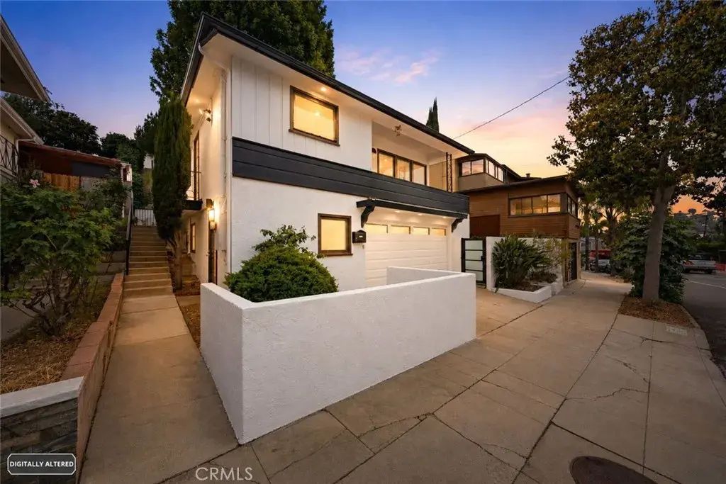 1439 El Paso, Los Angeles