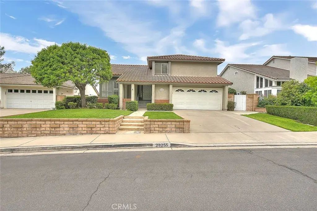 28255 Flechas, Mission Viejo