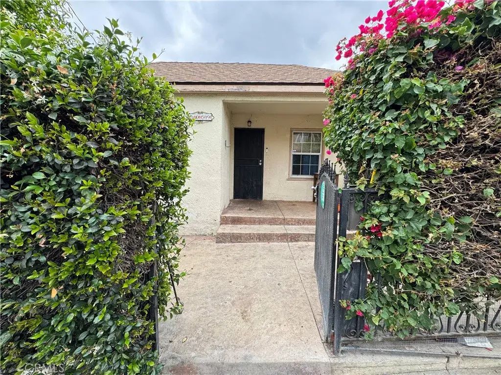 1059 N Hicks Ave, Los Angeles