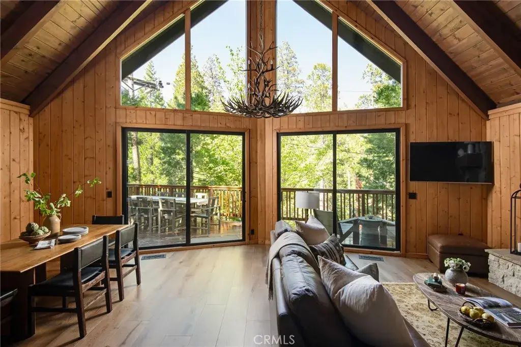 240 Blue Lake Road, Lake Arrowhead