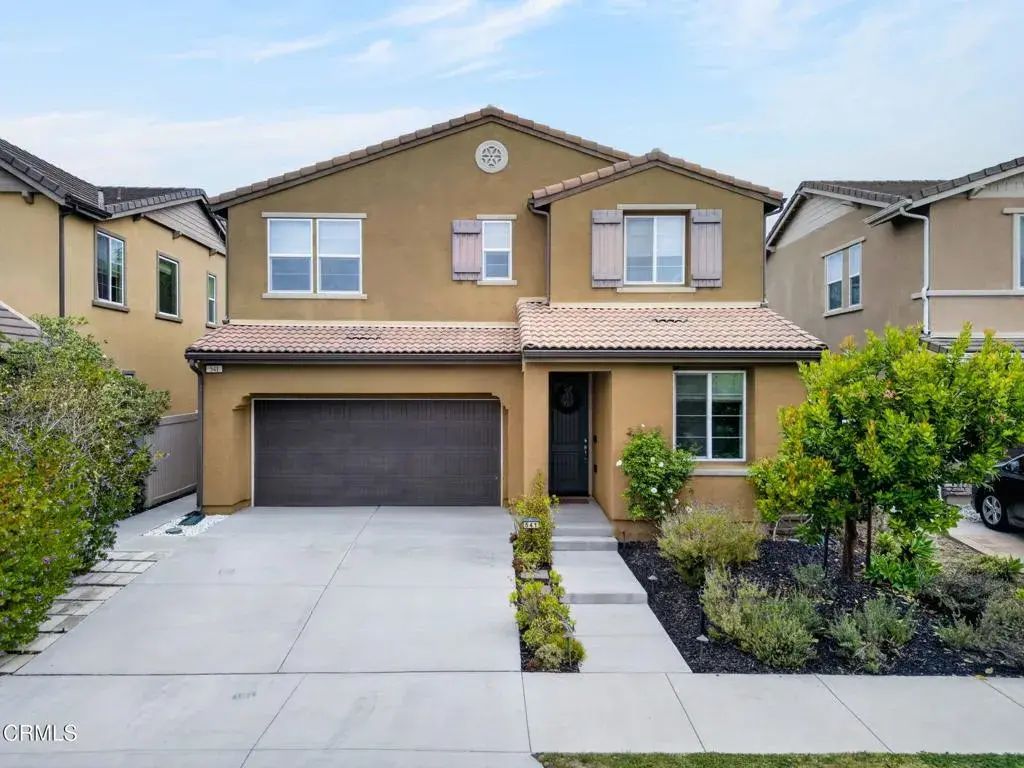 541 Owens River Drive, Oxnard