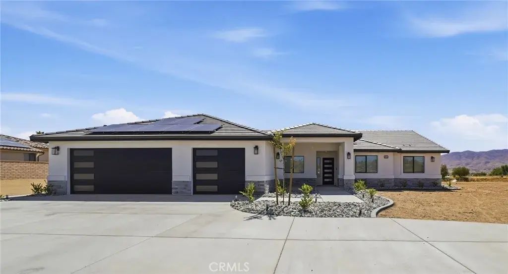 10361 Choiceana Avenue, Hesperia