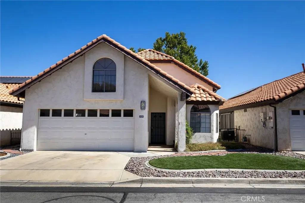 19258 Pine, Apple Valley