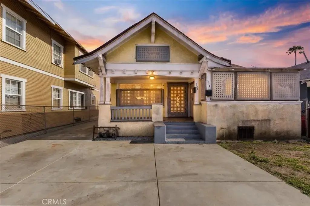 324 W 47th Place, Los Angeles