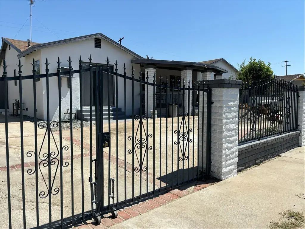 9524 Cranford, Pacoima