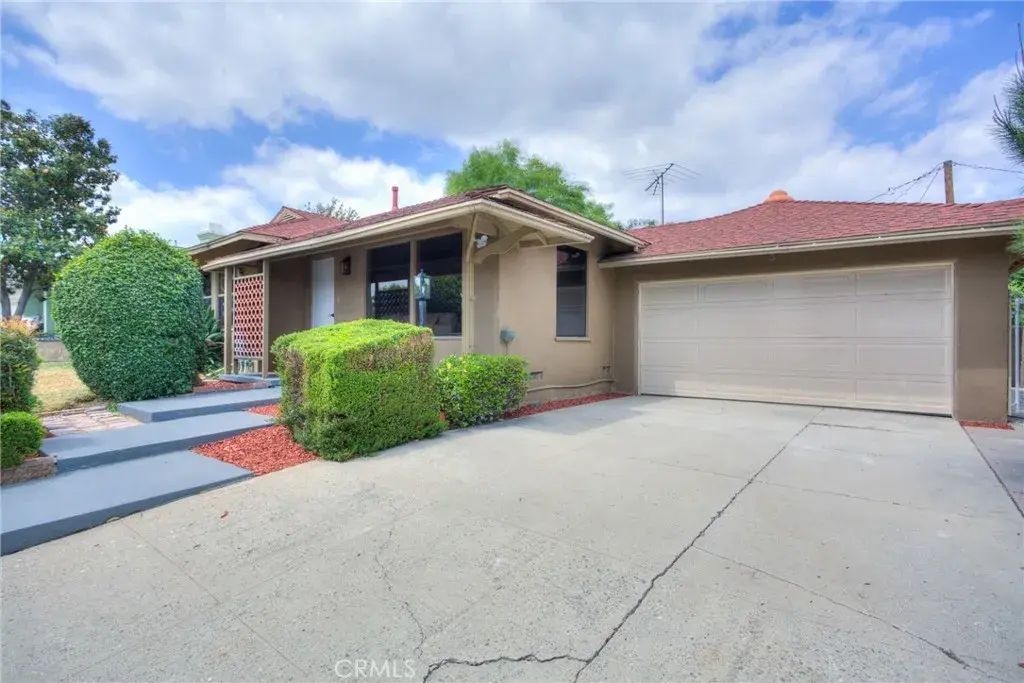 339 E Alder Street, Brea