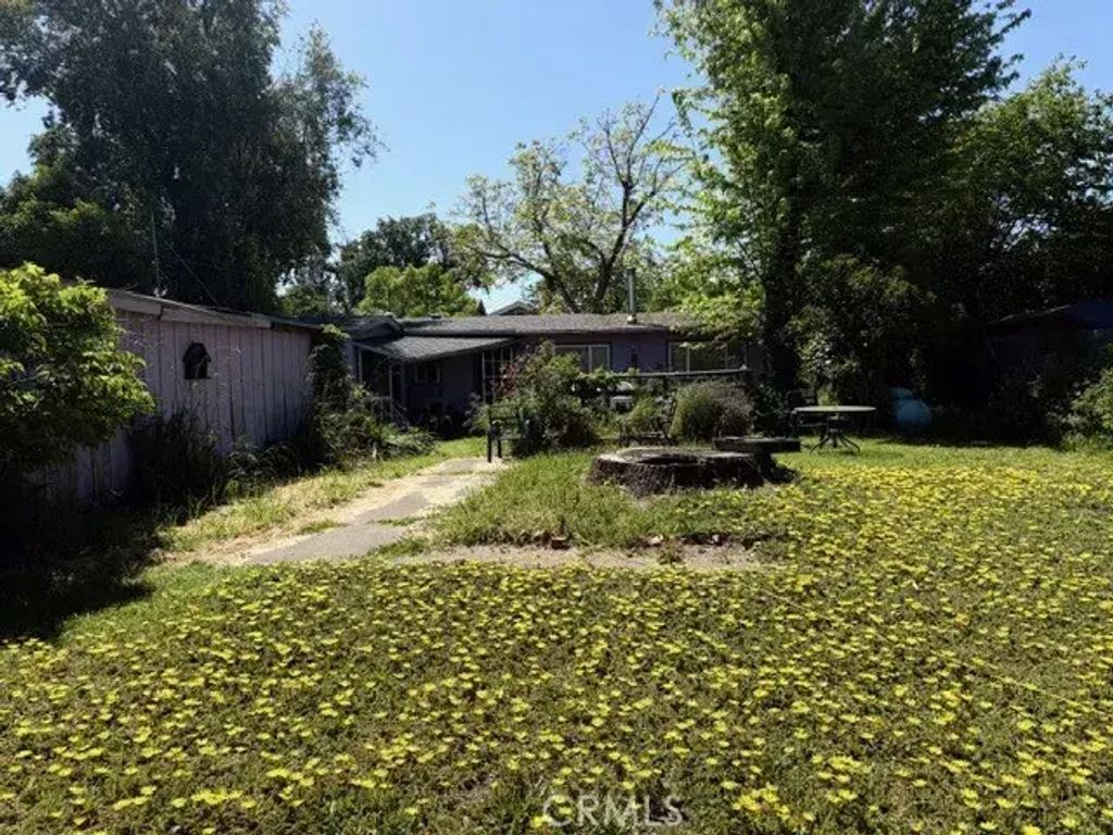 325 Clearlake, Lakeport