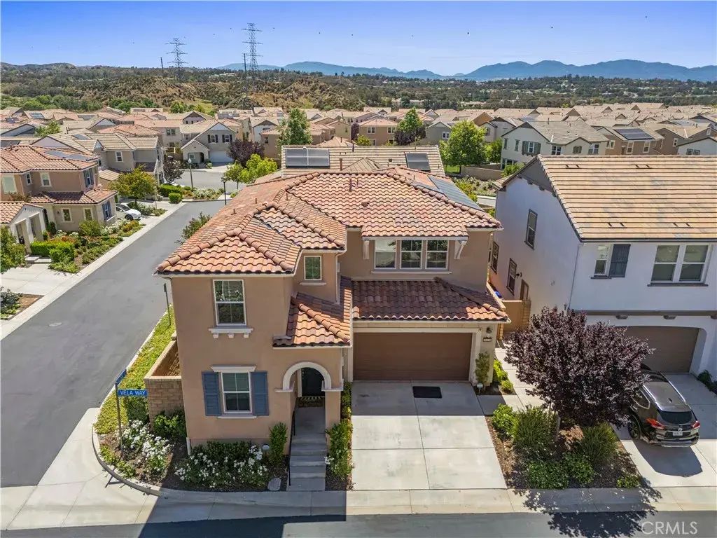 28356 Vela Way, Valencia