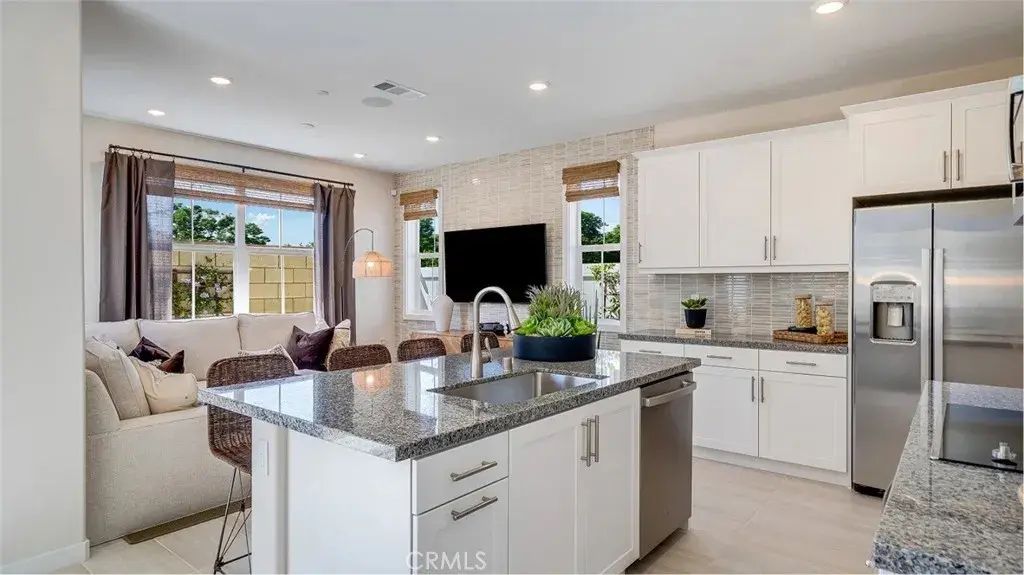 2633 E Forest Paseo, Ontario