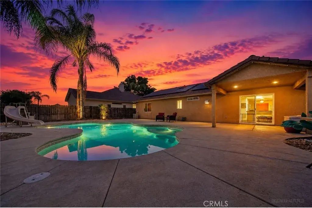 2159 Charlie Chambers Drive, Hanford