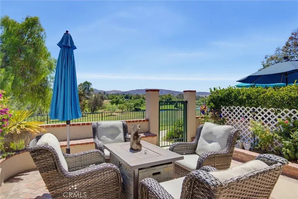 334 Country Club C, Simi Valley