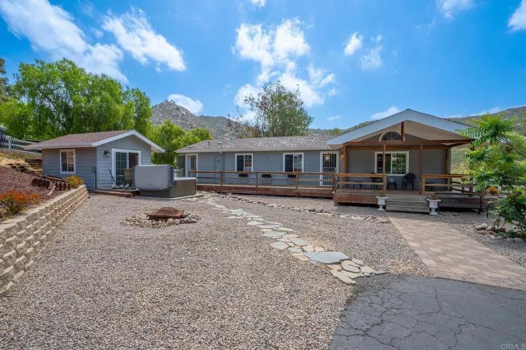 824 Ethel Trl, El Cajon