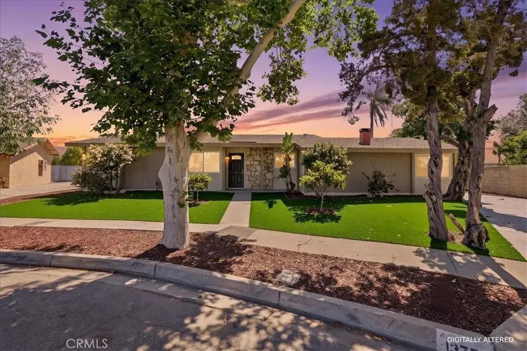 1375 N Chestnut, Rialto