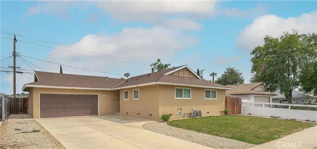 8614 Camelia, Riverside