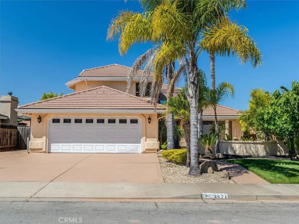 4621 Woodmere, Santa Maria