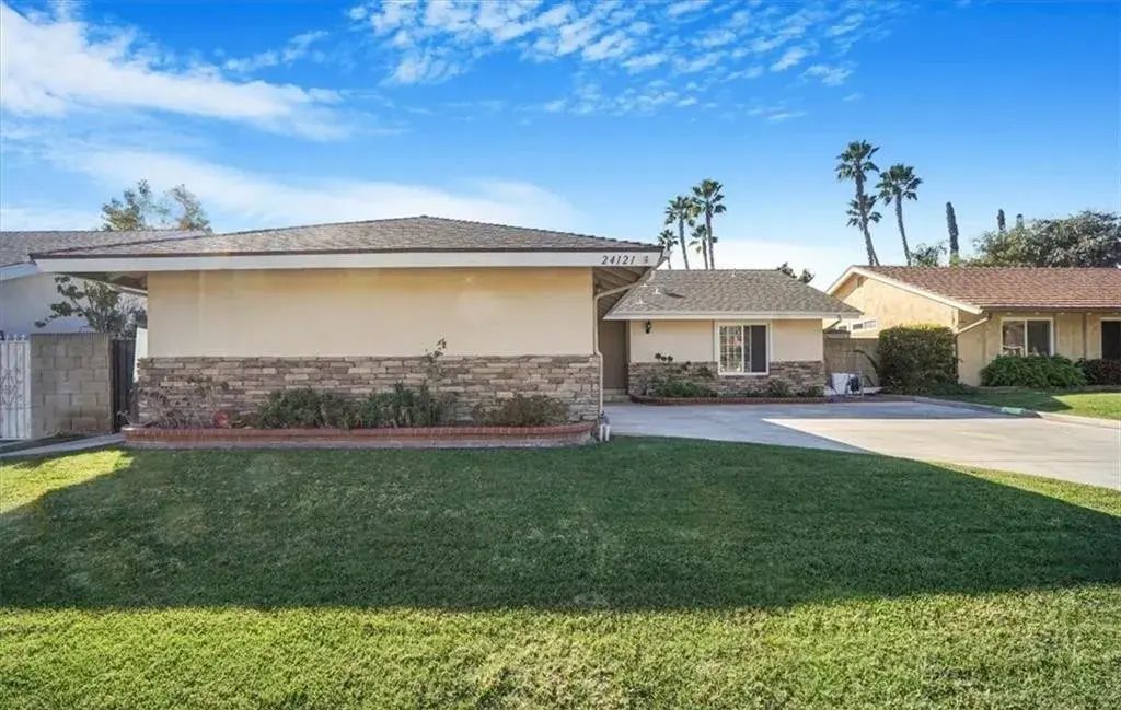 24121 El Tiradore Circle, Mission Viejo