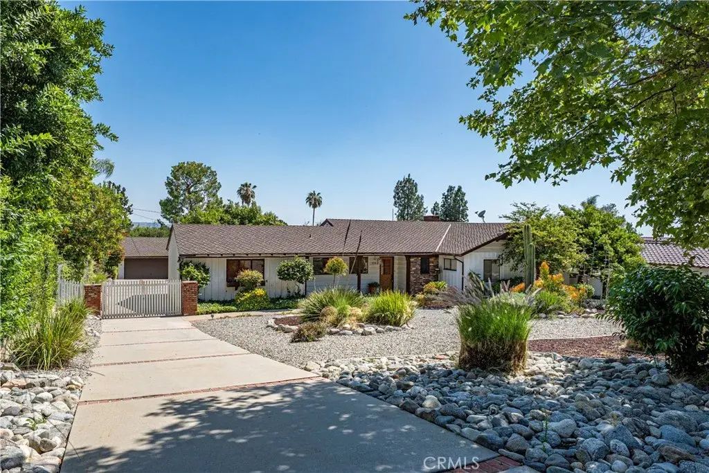918 W Milton, Glendora