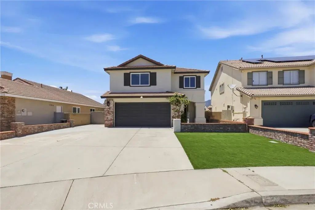 5332 Buckskin Drive, Fontana