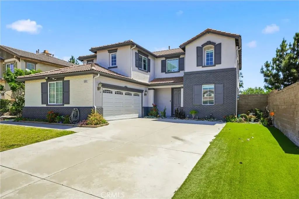 7093 Verdugo, Fontana
