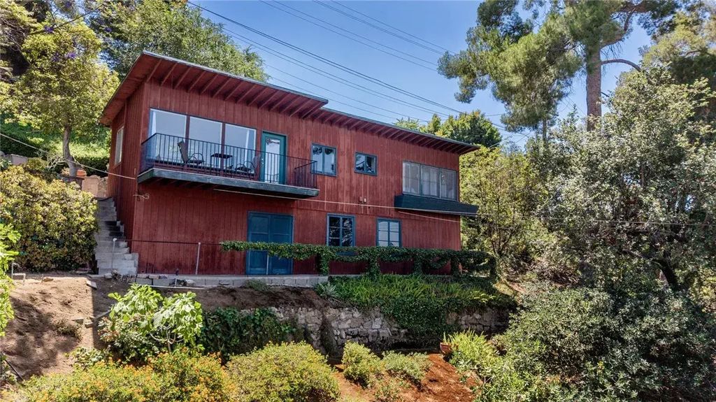 934 Highline Road, Glendale