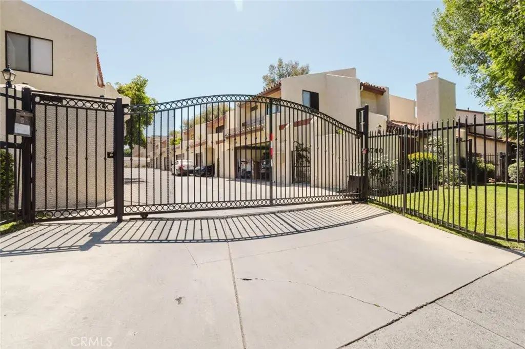 8740 Willis Avenue 6, Panorama City