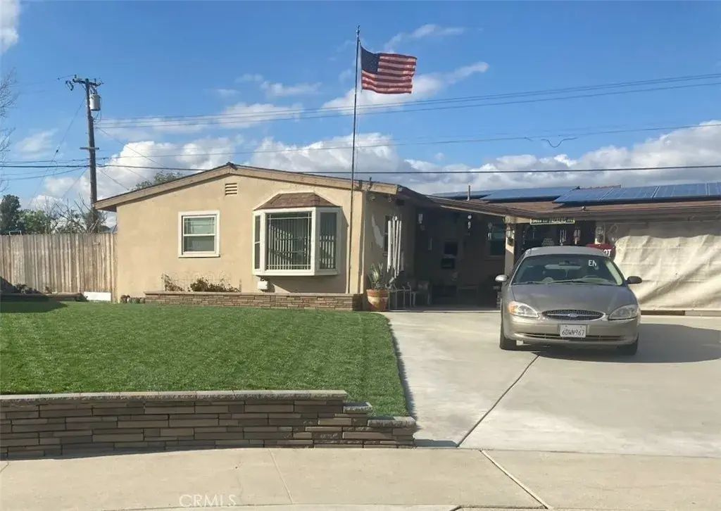 767 N El Dorado, Ontario