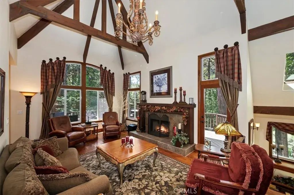 400 Merrimack Drive, Lake Arrowhead
