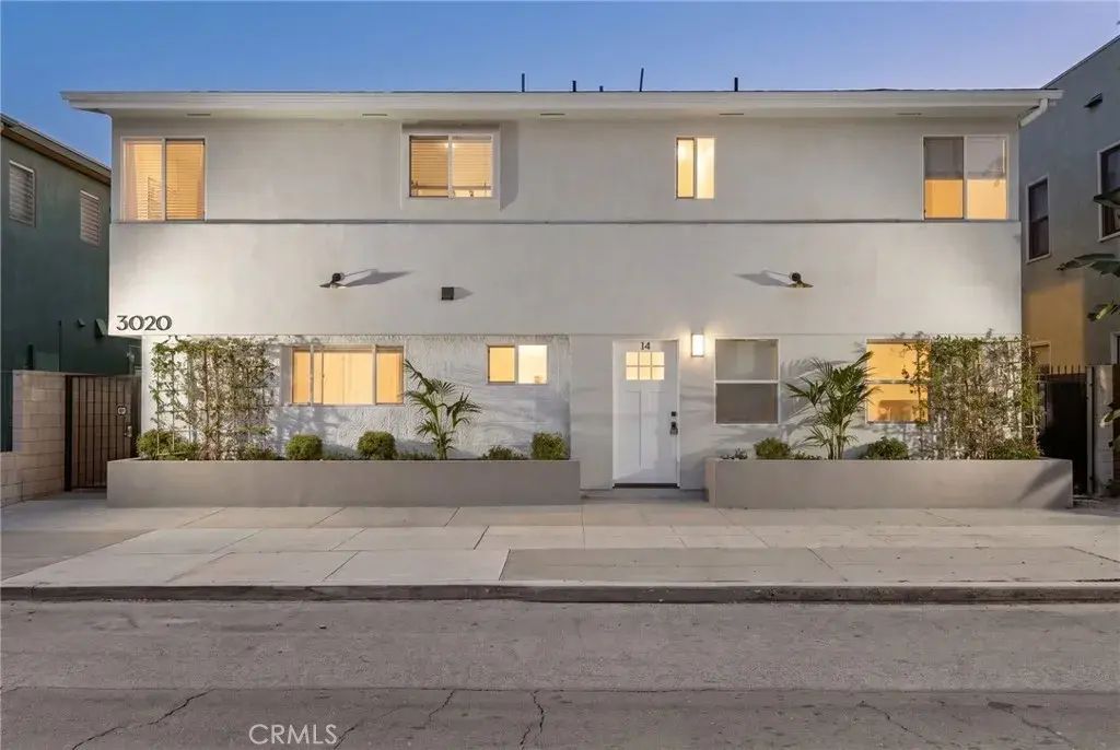 3020 E 3rd 15, Long Beach